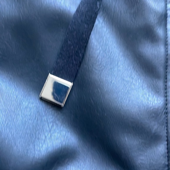 Leather Jacket 🧥 - Picture 3 of 5